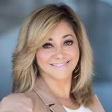 Shirin Behzadi headshot